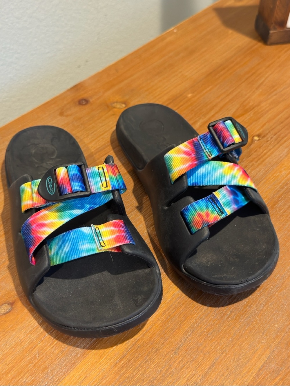 Chaco Chillos Kids Youth Tie Dye Rainbow Slip On Sandals K1